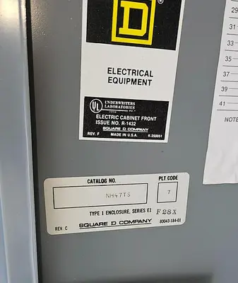 USED SQUARE D NH47TS