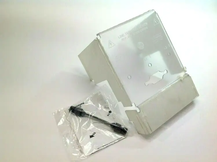 Used ALLEN-BRADLEY LINE TERMINAL COVER Miscellaneous MRO | Maverick Industrial Sales #1122081