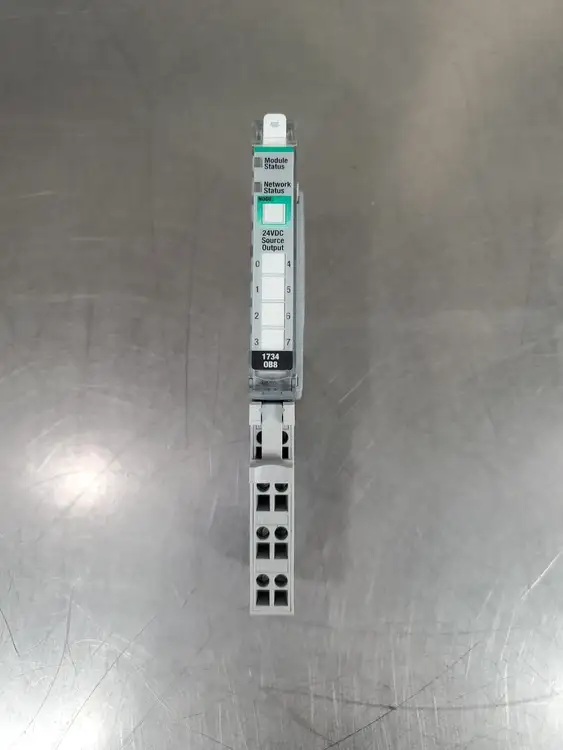 Used Allen-Bradley 1734-OB8 Output Module w/1734-MB Base PLC Input & Output | Palmetto Automation #1150751