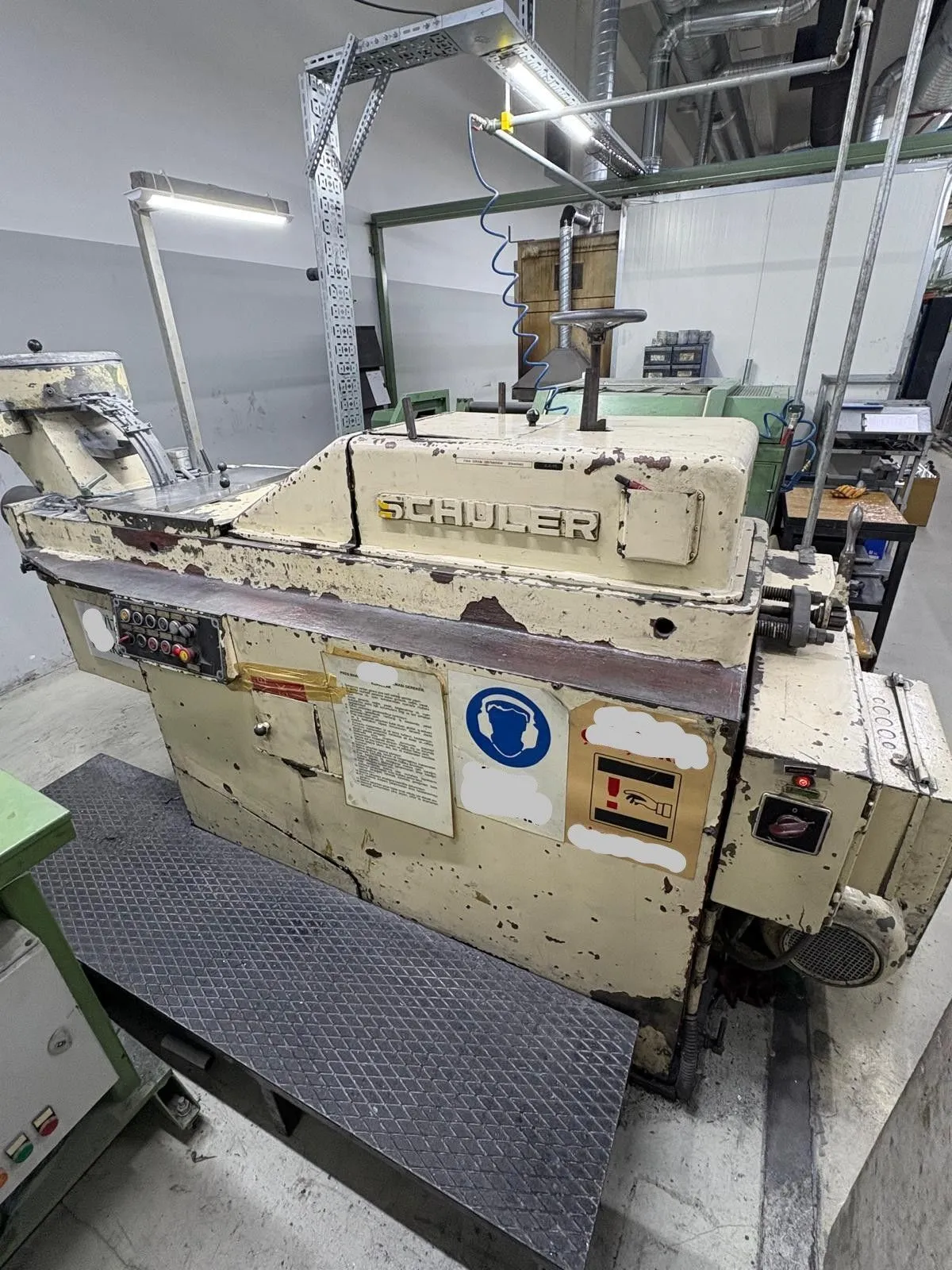 USED SCHULER Collapsible Tube Line