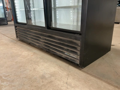 Used TRUE MFG GDM-69-HC-LD 78” 3-SECTION COMMERCIAL REFRIGERATOR/MERCHANDISER Display Refrigerators Michigan US | Miedema Asset Management Group #1580074
