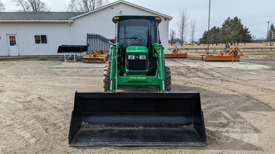 USED 2015 JOHN DEERE 5055E