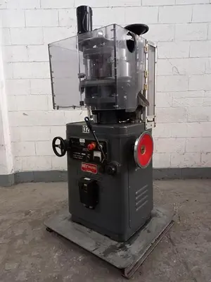 Manesty model Betapress 16 station tablet press