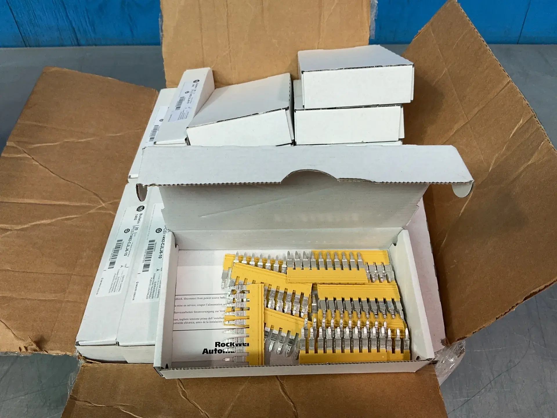 Used ALLENBRADLEY 1492CJLJ610 Terminal Blocks Ohio US | HGR 24 #1463386