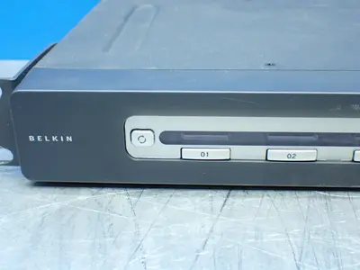 USED BELKIN F1DA108T