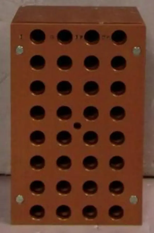 QTY. 1. ALUMINUM HEATING BLOCK LENGTH 5 13/16" WID...