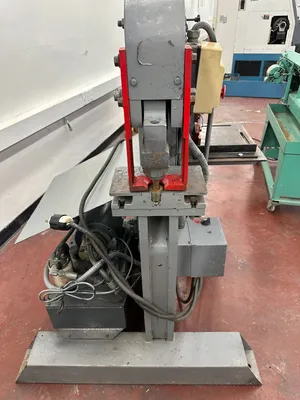 EDWARDS 60 TON Ironworkers | Midstate Machinery (3)