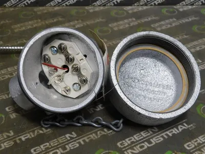USED PYCO J-187-304-S-10.8-A-8XA-2