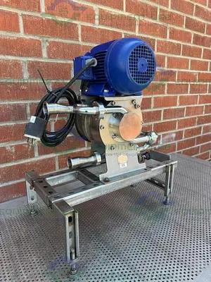 USED KSB GENTA 20-04-U1 PUMP 50-500 U/MIN  W/ AEG AM 100L14Q4 MOTOR