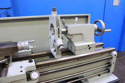 Used 2010 Victor 1440B, Inch/Metric, Gap, 4-Jaw, Toolpost, 3 HP Gap Lathes New Jersey US | Machinery Values #1334567