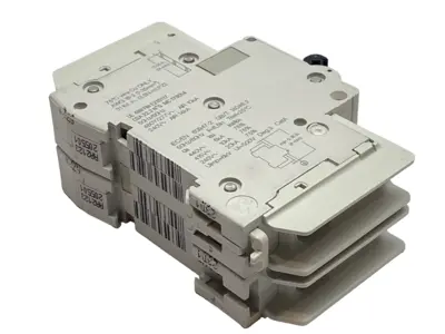 USED SCHNEIDER ELECTRIC MULTI 9 30A C-CURVE MINIATURE BREAKER BOX OF 5