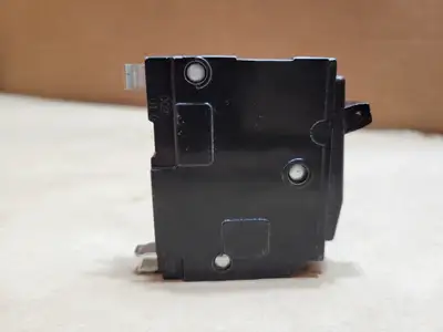 Used SQUARE D QO120 Switchgears British Columbia CA | Lenmark #1438660