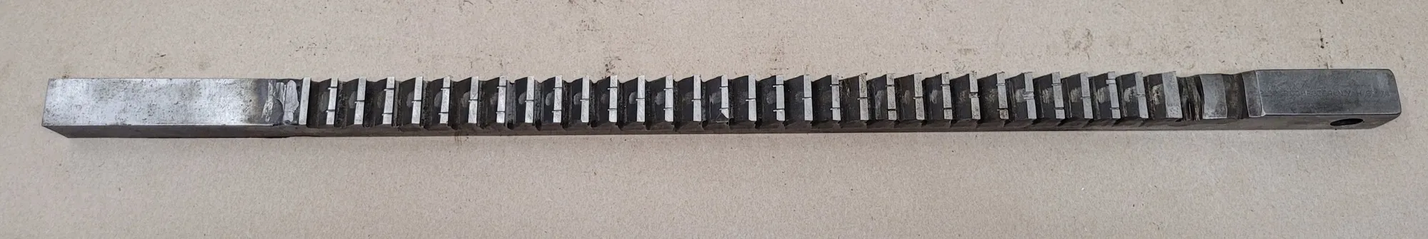 USED DAVIS 7/8 Keyseater