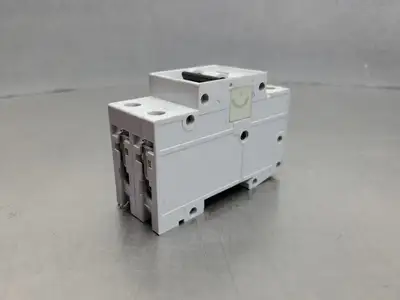 USED Siemens 5SX22 C2 Circuit Breaker, 2A, 400V, 2 Pole