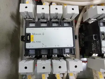 USED MOELLER 4522-132-03032