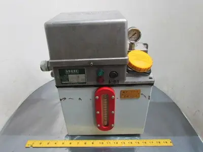 Vogel Mini5/BWW6 TK5 Centralized Lubrication Pump w/Reservoir .25 Liter/Minute