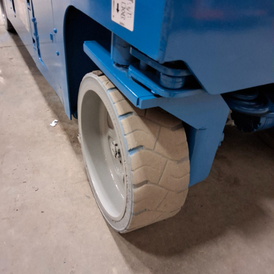 USED 2018 Genie GS-2632