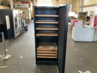 Used VINOTEMP EL-300GFEBRR Bottle Coolers Michigan US | Miedema Asset Management Group #1437307