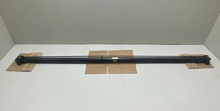 New | in-Stock Parker 01.50 C2HKT29A 72.000 Cylinders Indiana US | J&J Industrial Supply #1300176