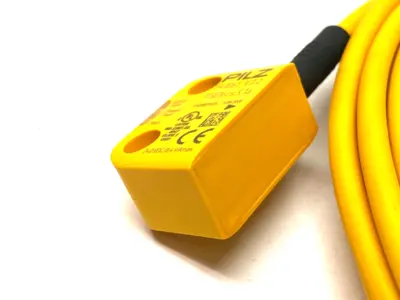 USED PILZ CODED RFID SAFETY SWITCH, 2-SAFE SC OUTPUTS