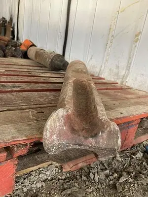 Used AFTERMARKET 5-1/4” X 26" CABLE TOOL DRILLING CHISEL BIT Tool Bits Pennsylvania US | East West Machinery & Drilling #1417254
