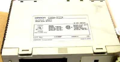 NEW OMRON C200H-OC224 OUTPUT MODULE C200HOC224