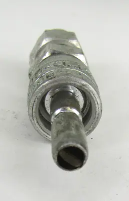 USED SWAGELOK B-QC4-S-400