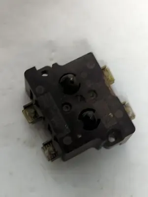 New | in-Stock CUTLER-HAMMER 10250 Contact Blocks Ohio US | Surplus Asset Holdings #1578867