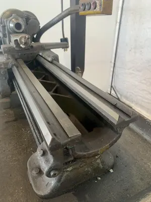 10" X 22" SOUTH BEND PRECISION SHOP LATHE. STOCK # 0746523.