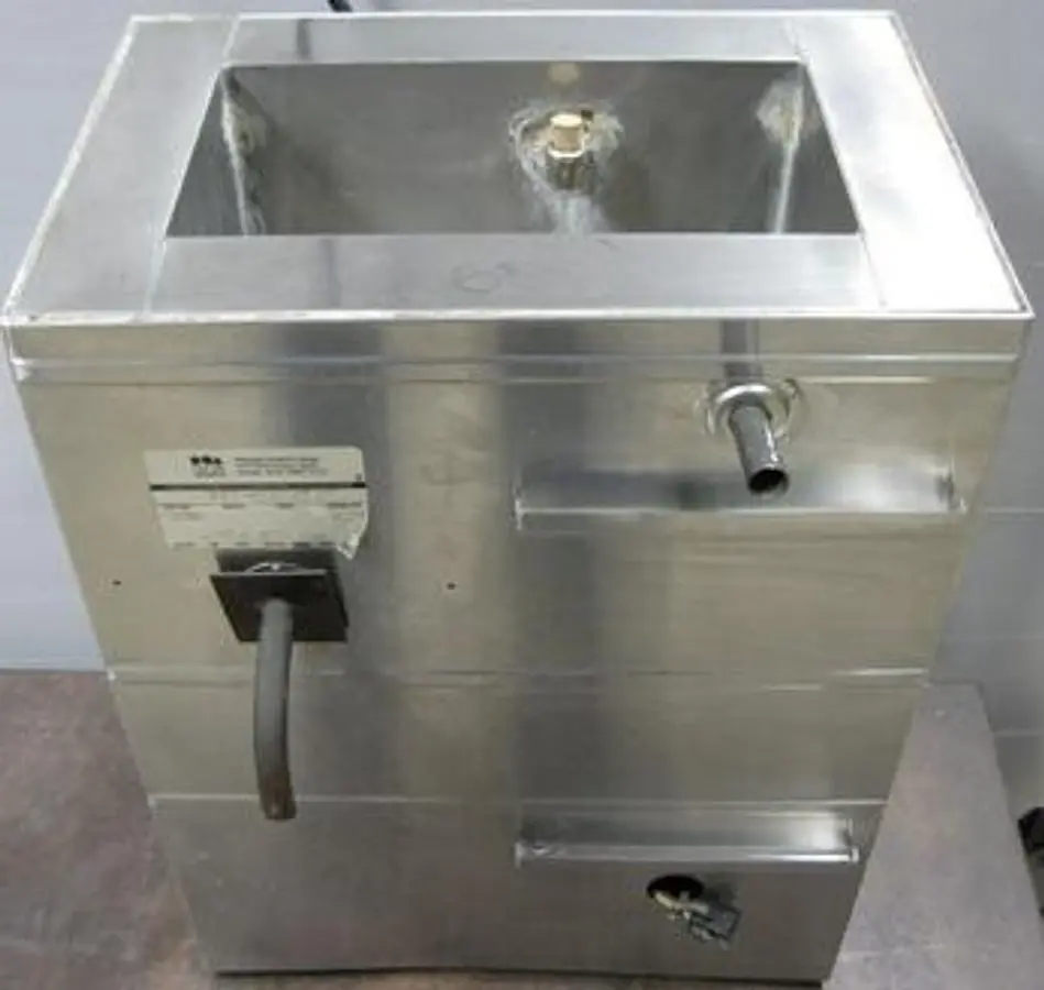 QTY. 1. PRECISION SCIENTIFIC MANUAL DISTILLATION B...