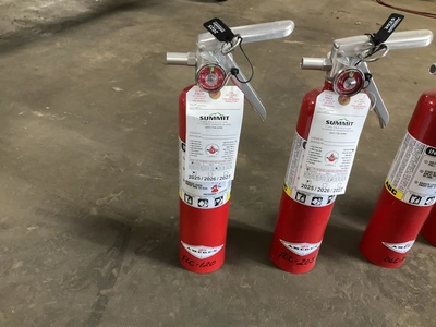 Used _UNKNOWN_ _UNKNOWN_ Fire Extinguishers Michigan US | Miedema Asset Management Group #1311974