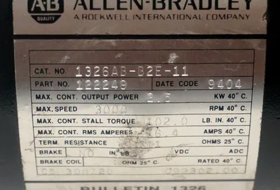 NEW ALLEN BRADLEY 1326AB-B2E-11 SERVO MOTOR 122249, 1326ABB2E11