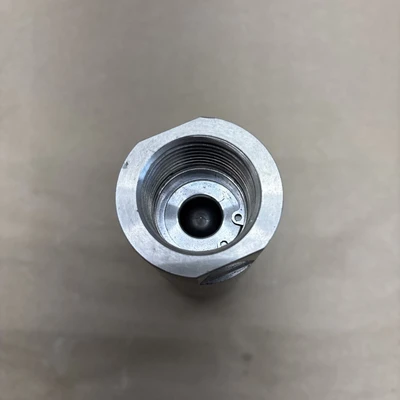 KEIHIN VALVE DIRECTION CONTROL 1 1/4” Female  Fittings.