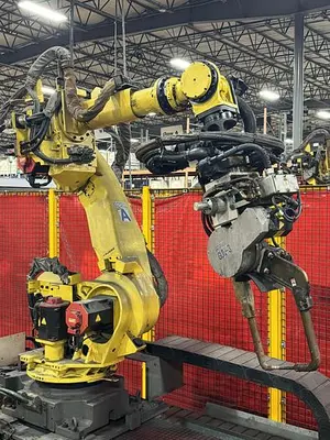 Used 2014 FANUC R-2000IB/165F Robots Michigan US | RAB Industries, Inc. #184519