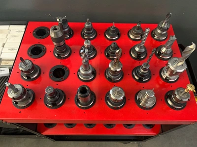 TOOLING ASSORTED CT 40 | PM Machines (2)