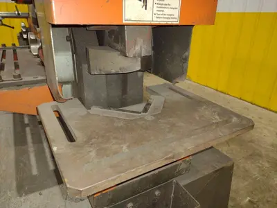 USED SPARTAN IW135DX
