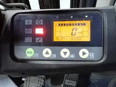 USED 2015 KOMATSU FB18MU12