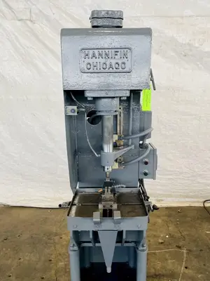 15 TON HANNIFIN #F-50 HYDRAULIC C-FRAME PRESS: STOCK #10464
