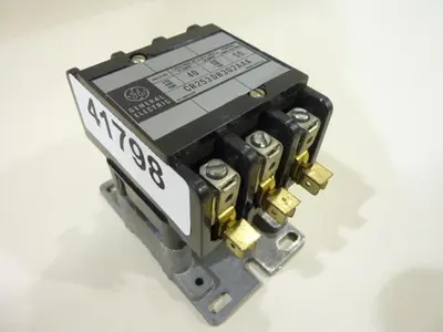 USED GENERAL ELECTRIC / GE CR253DB302AAA