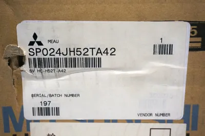 NEW SEALED MITSUBISHI HC-H52T-A42 SERVO MOTOR SP024JH52TA42 HCH52TA42
