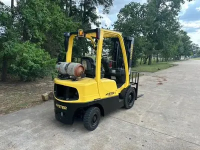 USED 2016 HYSTER H50FT