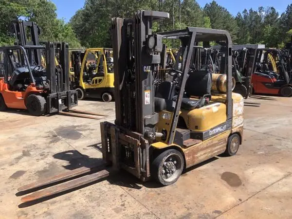 Used 2002 CAT GC30K Liquid Propane Forklifts South Carolina US | Zoom Lifts & Equipment #1182319