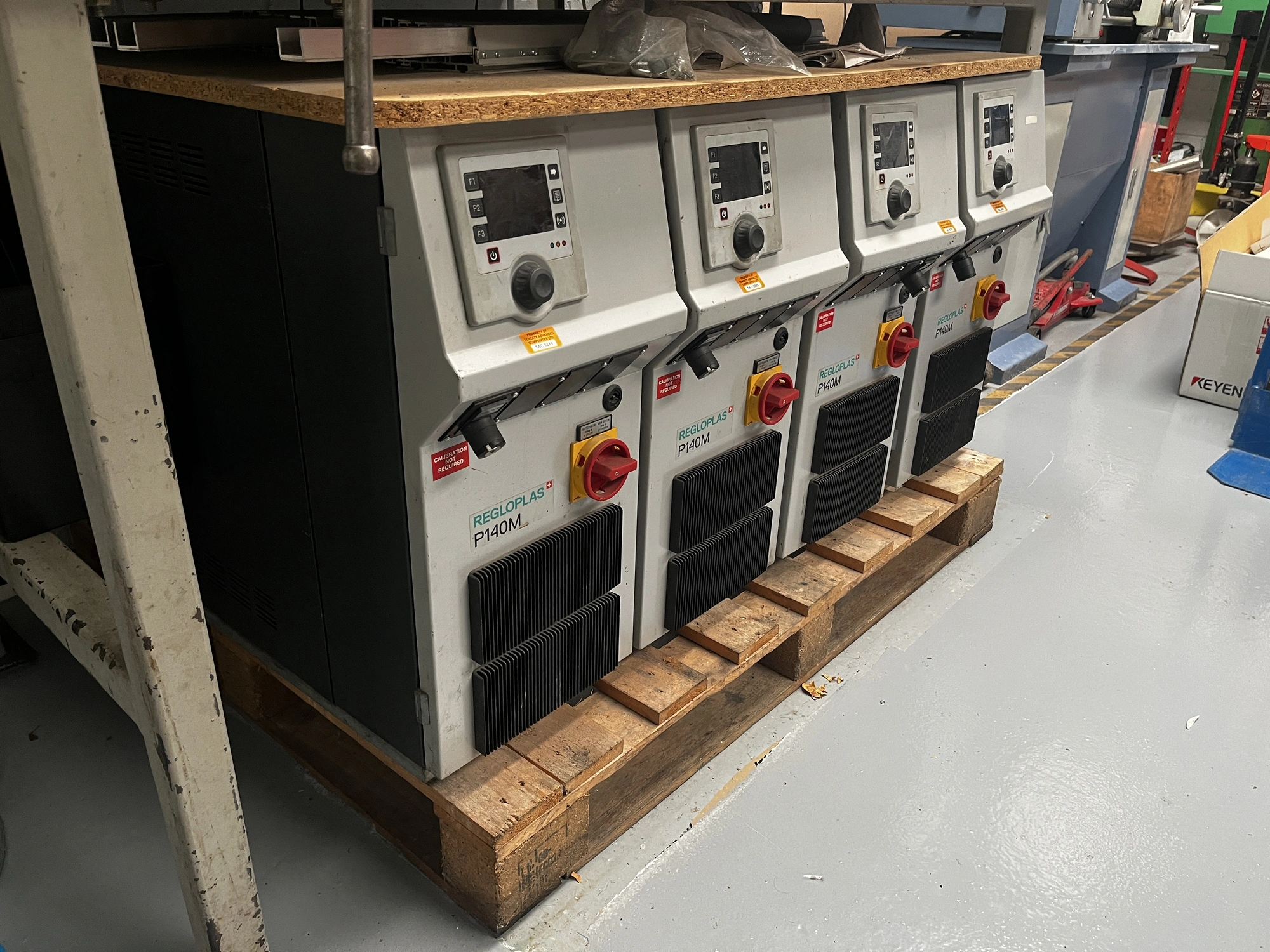 9.9 kW Regloplas Hot Water Heater Type P140M