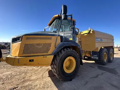 USED 2021 Deere 260E