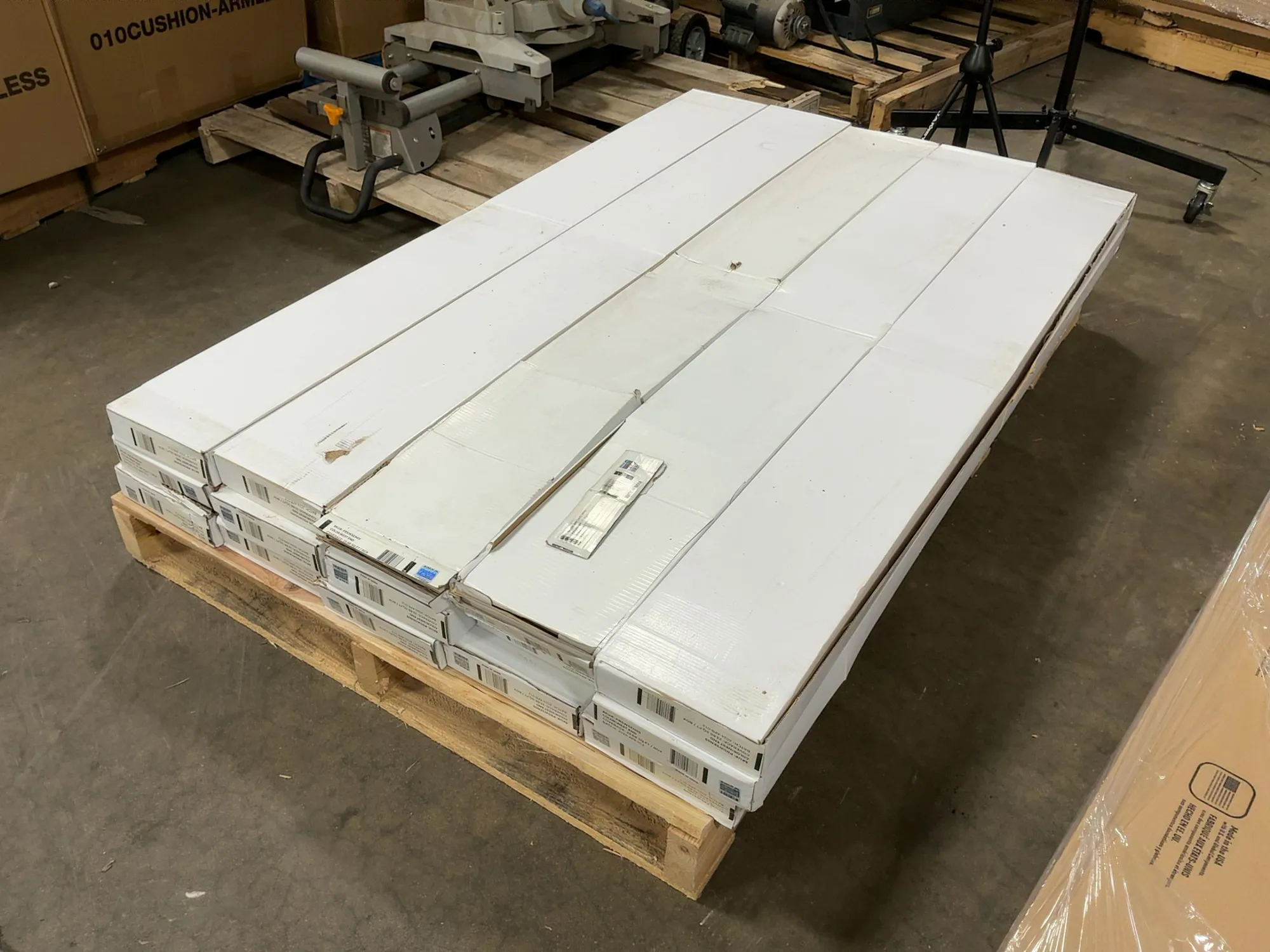 Used _UNKNOWN_ _UNKNOWN_ Flooring, Windows, and Doors Michigan US | Miedema Asset Management Group #1424794