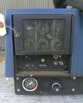 USED NORDSON 2202