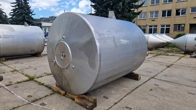 Hoeksma & Velt 6,000 Litre Stainless Steel Tanks | Perry Equipment (8)