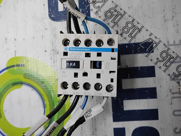 Used TELEMECANIQUE LP1K0901BD3 Circuit Breakers | SMT Resource #484965