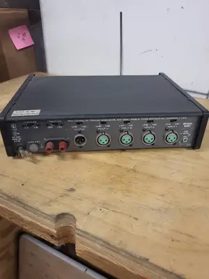 Shure M267 Series Audio Mixer with VU Meter, Damaged Power Cord