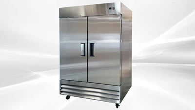 171-0361 54" 2 Door Reach In Self Contained Freezer